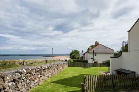 Low Newton By The Sea